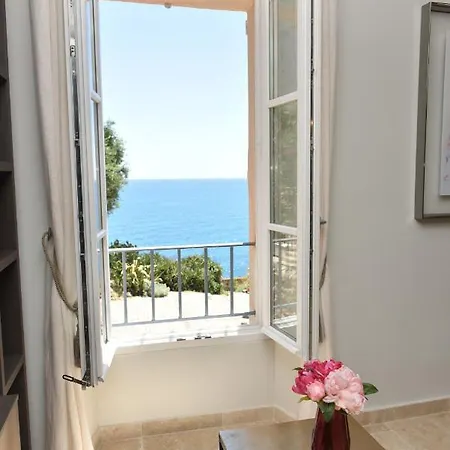Picasso By The Sea Luxurious Design House Sea View Old For 6 * Antibes