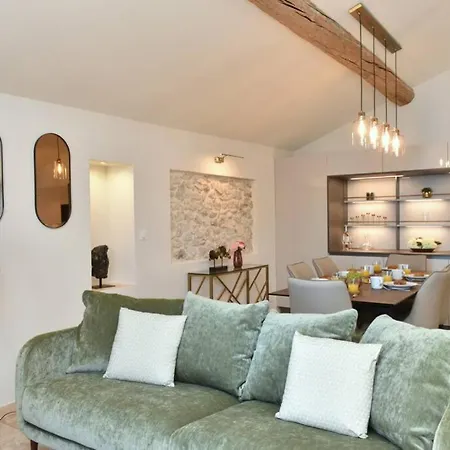 Vila Picasso By The Sea Luxurious Design House Sea View Old For 6 Antibes